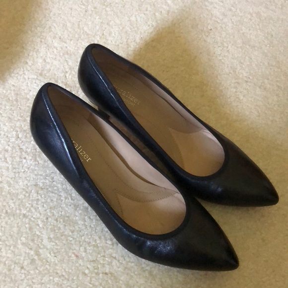 naturalizer oden pump